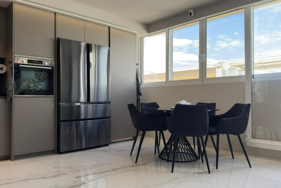 Herverkoop - Buhardilla - Benidorm - Rincon de Loix Cruz