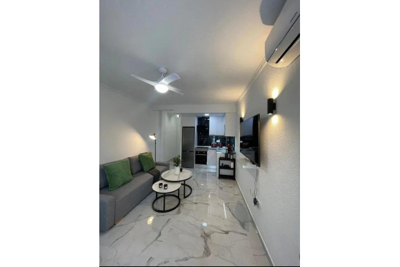 Reventa - Apartamento / piso - Torrevieja - Los Frutales