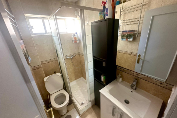 Herverkoop - Appartement  - Alicante - Virgen del Remedio-Parque lo Morant