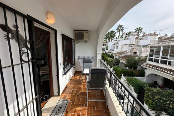Herverkoop - Appartement  - Torrevieja - Aguas nuevas 2