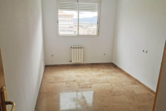 Lange Termijn Verhuur - Appartement  - Alicante - Playa de San Juan