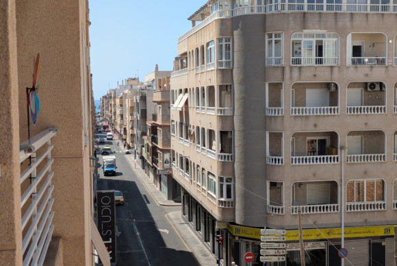 Herverkoop - Appartement  - Torrevieja - Estacion de autobuses