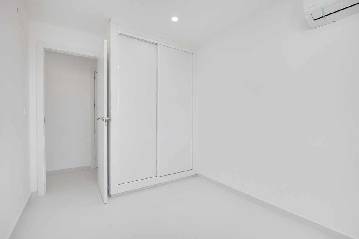 Reventa - Apartamento / piso - Torrevieja - playa de los naufragos