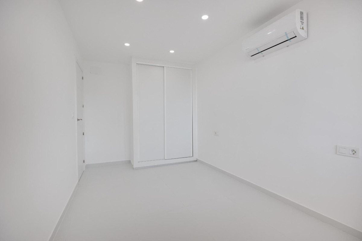 Reventa - Apartamento / piso - Torrevieja - playa de los naufragos