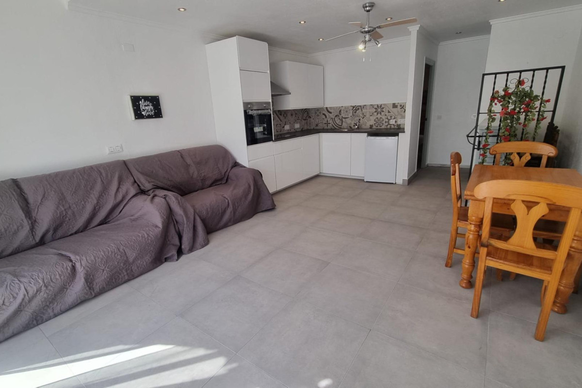 Reventa - Apartamento / piso - Torrevieja - La Siesta - El Salado - Torreta