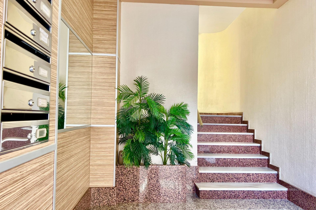 Herverkoop - Appartement  - Torrevieja - Las Piscinas Naturales