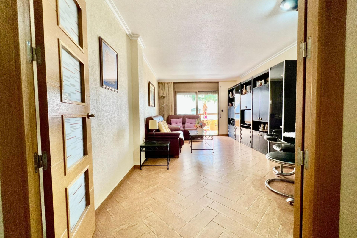 Herverkoop - Appartement  - Torrevieja - Las Piscinas Naturales