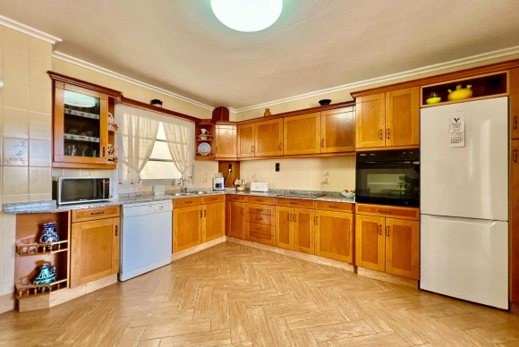 Herverkoop - Appartement  - Torrevieja - Las Piscinas Naturales