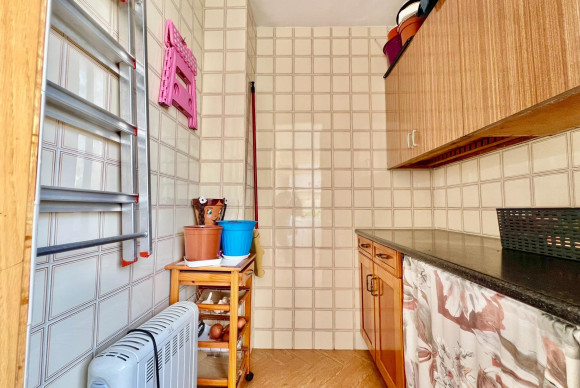 Herverkoop - Appartement  - Torrevieja - Las Piscinas Naturales