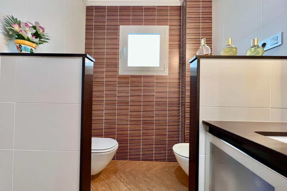 Herverkoop - Appartement  - Torrevieja - Las Piscinas Naturales