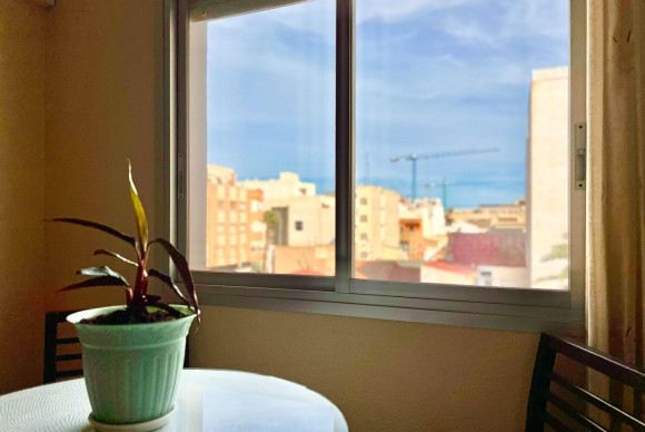 Herverkoop - Appartement  - Torrevieja - Las Piscinas Naturales