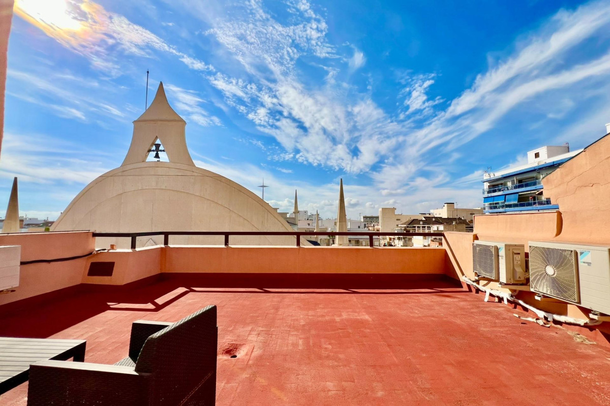 Herverkoop - Appartement  - Torrevieja - Las Piscinas Naturales