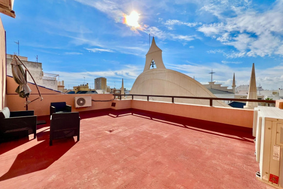 Herverkoop - Appartement  - Torrevieja - Las Piscinas Naturales