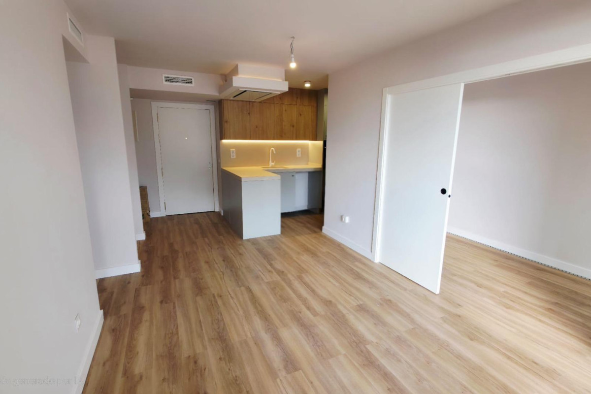 Reventa - Apartamento / piso - Alicante - Mercado