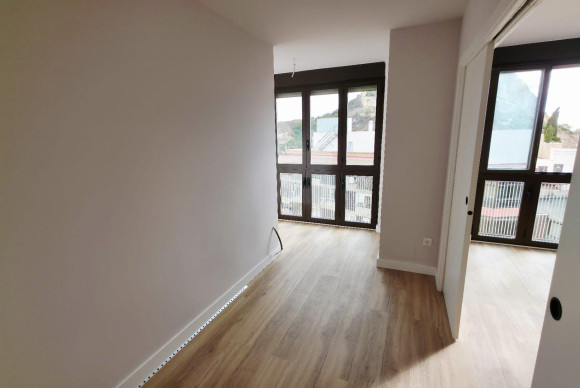 Reventa - Apartamento / piso - Alicante - Mercado