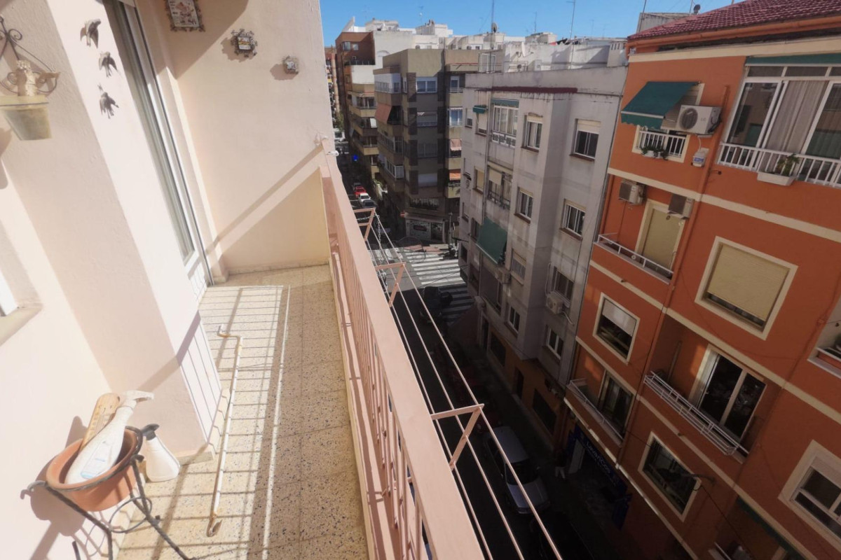Revente - Appartement - Alicante - Centro