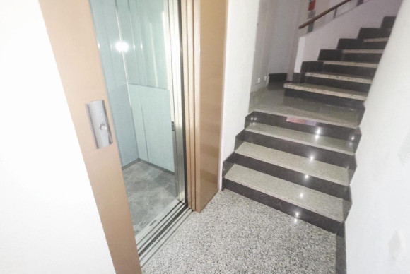 Revente - Appartement - Alicante - Centro