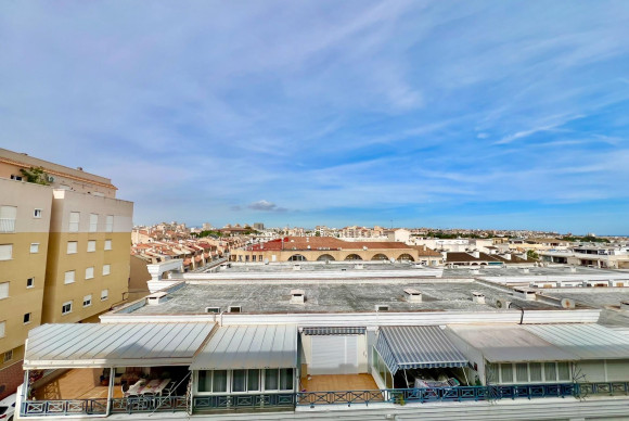 Herverkoop - Appartement  - Torrevieja - Playa del Cura