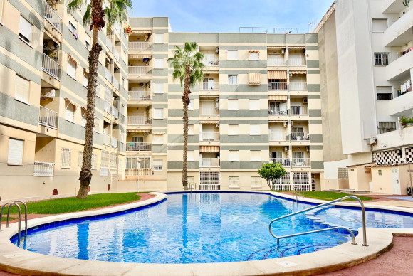 Herverkoop - Appartement  - Torrevieja - Playa del Cura