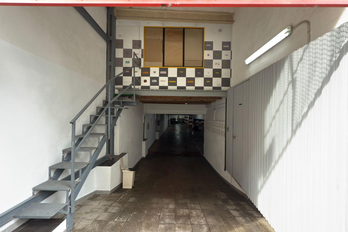 Reventa - Garaje - Alicante - Santo Domingo