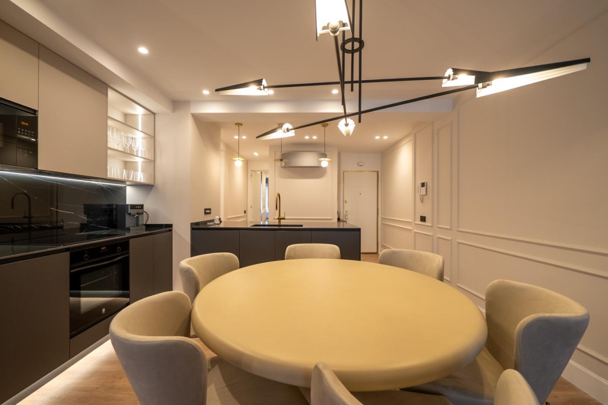 Reventa - Apartamento / piso - Madrid - Lista