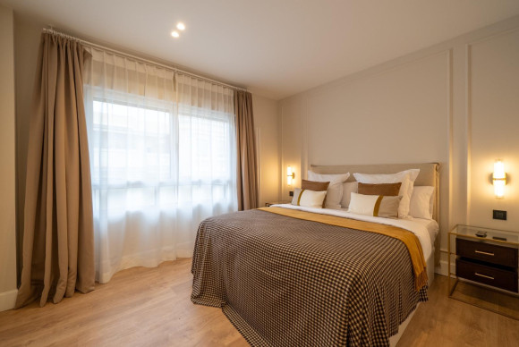 Reventa - Apartamento / piso - Madrid - Lista