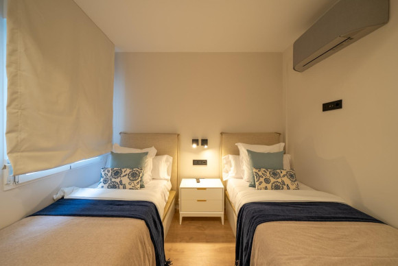 Reventa - Apartamento / piso - Madrid - Lista