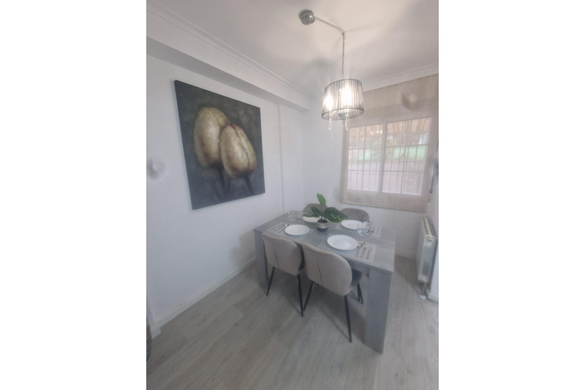 Herverkoop - Appartement  - Torrevieja - La Mata