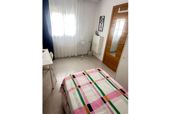 Herverkoop - Appartement  - Alicante - Carolinas Bajas