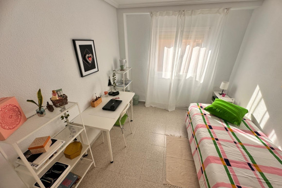 Herverkoop - Appartement  - Alicante - Carolinas Bajas