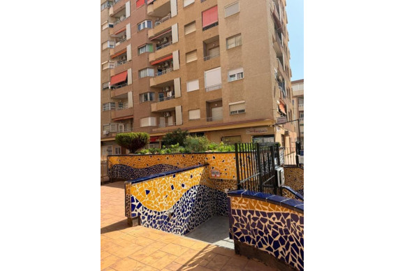 Reventa - Apartamento / piso - Torrevieja - Centro