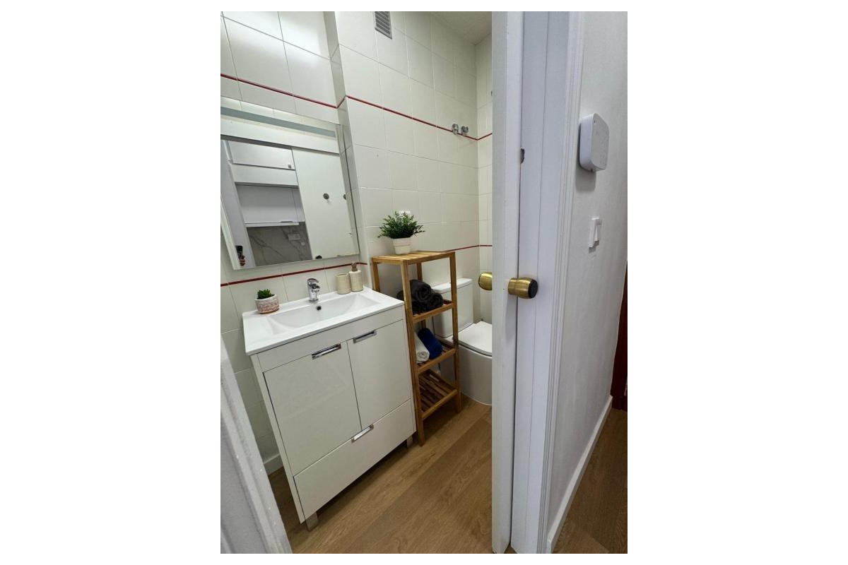 Reventa - Apartamento / piso - Torrevieja - Centro