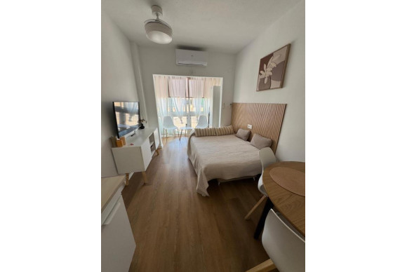 Reventa - Apartamento / piso - Torrevieja - Centro