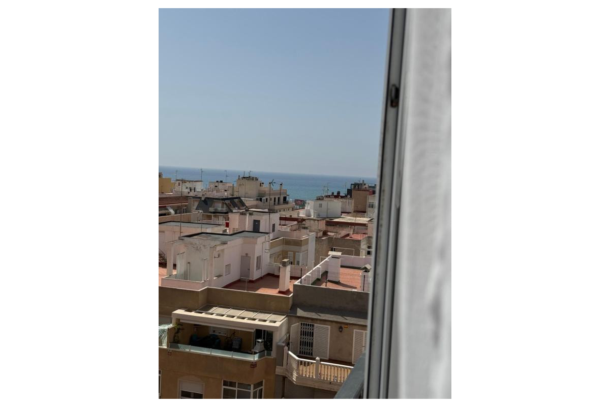 Reventa - Apartamento / piso - Torrevieja - Centro