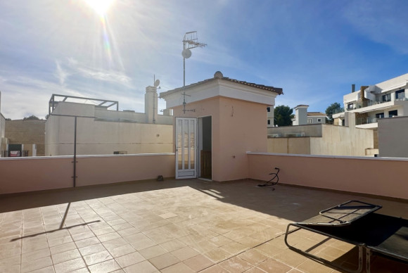 Reventa - Detached Villa - Orihuela Costa - Villamartin