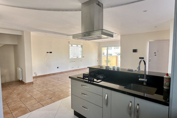 Reventa - Detached Villa - Orihuela Costa - Villamartin