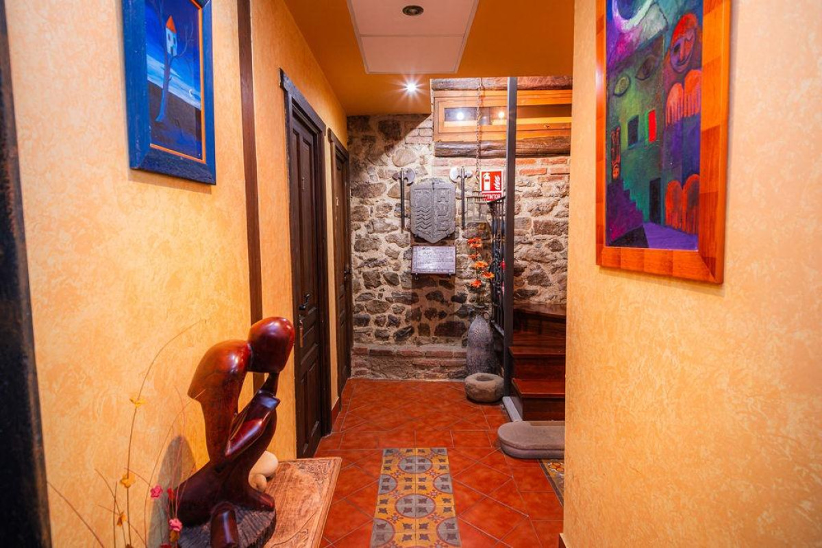 Reventa - Villa - Lena