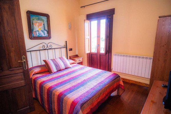 Reventa - Villa - Lena