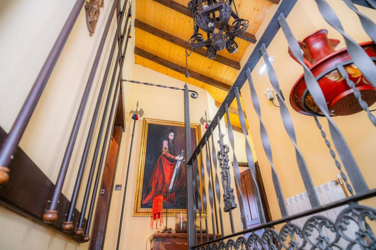 Reventa - Villa - Lena