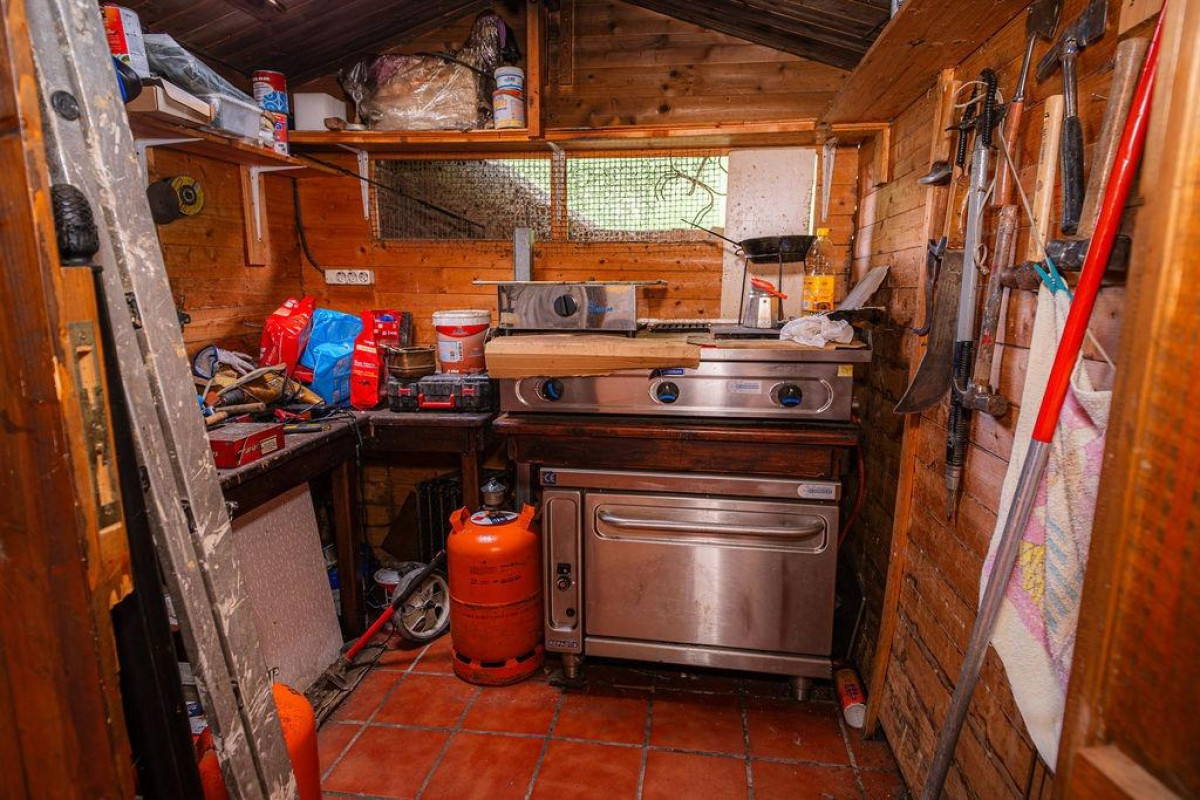 Reventa - Villa - Lena