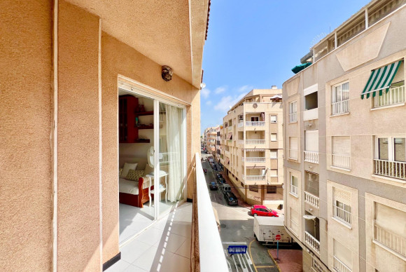 Herverkoop - Appartement  - Torrevieja - Habaneras