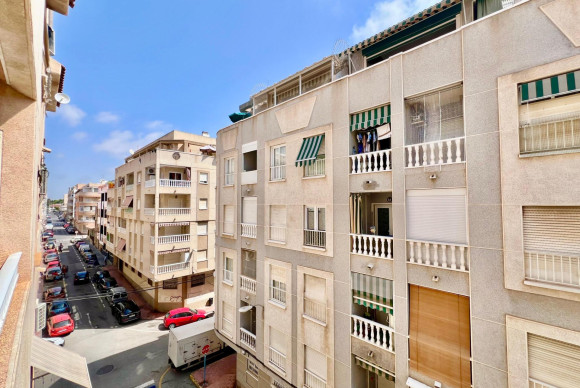 Herverkoop - Appartement  - Torrevieja - Habaneras