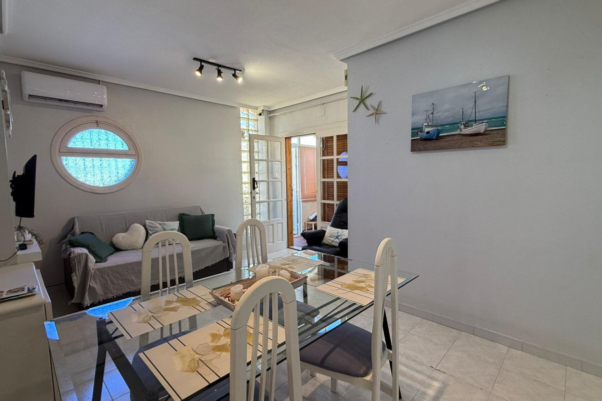 Reventa - Apartamento / piso - Torrevieja - Punta prima