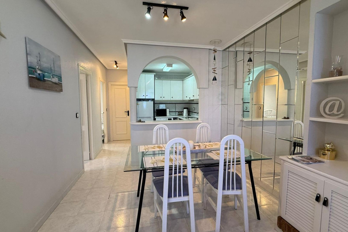 Reventa - Apartamento / piso - Torrevieja - Punta prima