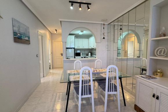 Reventa - Apartamento / piso - Torrevieja - Punta prima