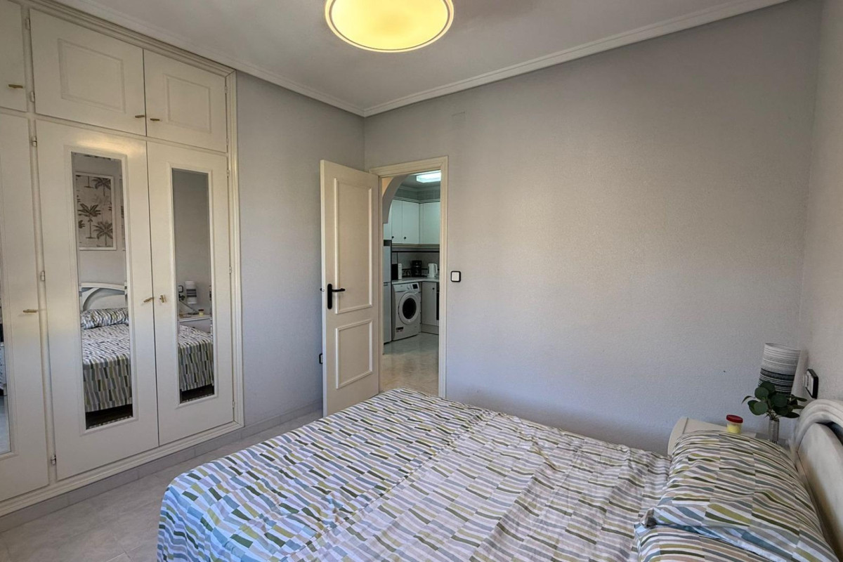 Reventa - Apartamento / piso - Torrevieja - Punta prima