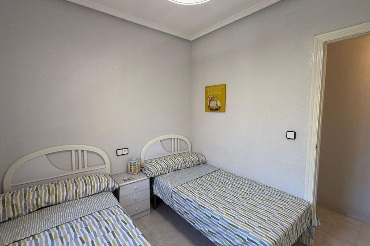 Reventa - Apartamento / piso - Torrevieja - Punta prima