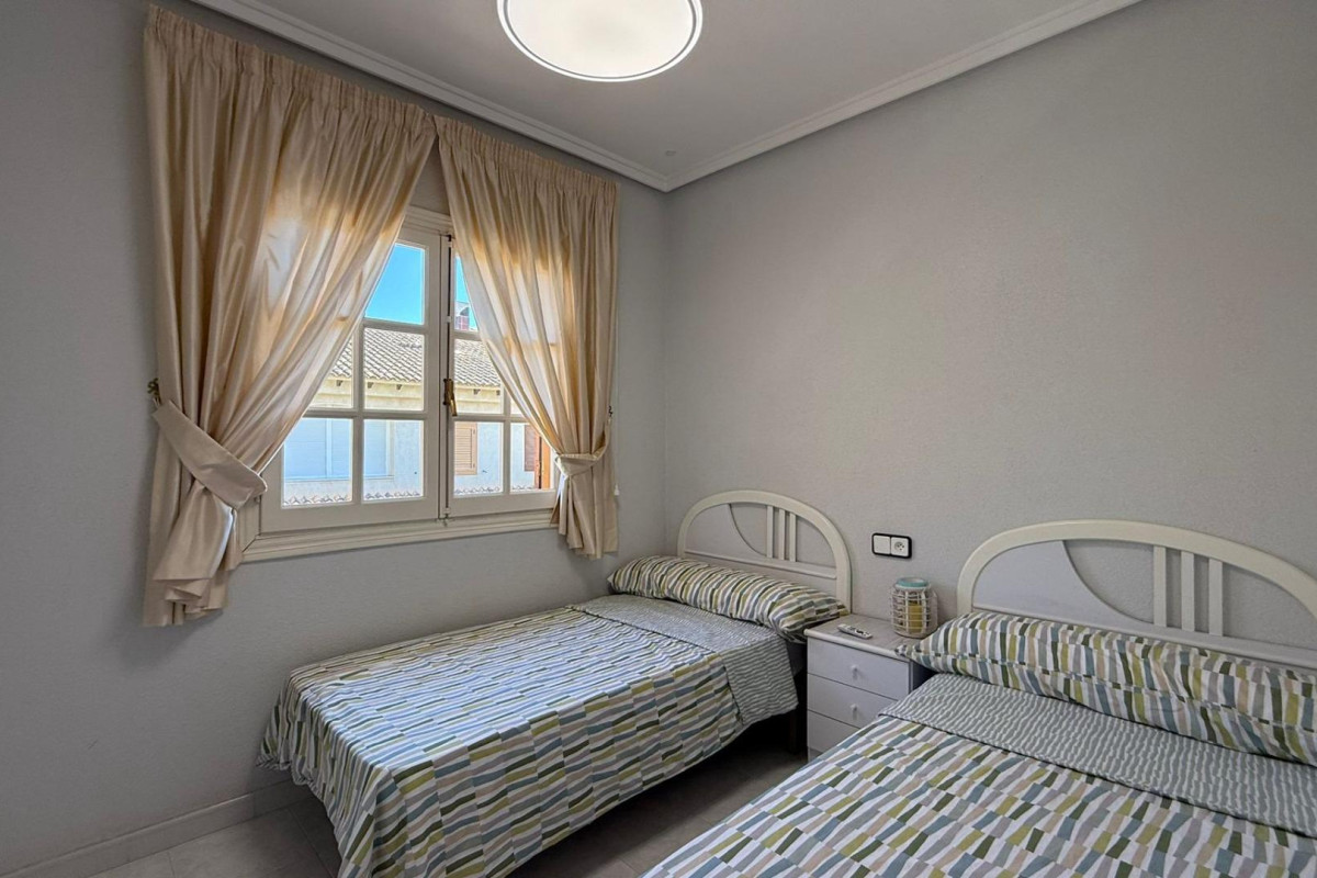 Reventa - Apartamento / piso - Torrevieja - Punta prima