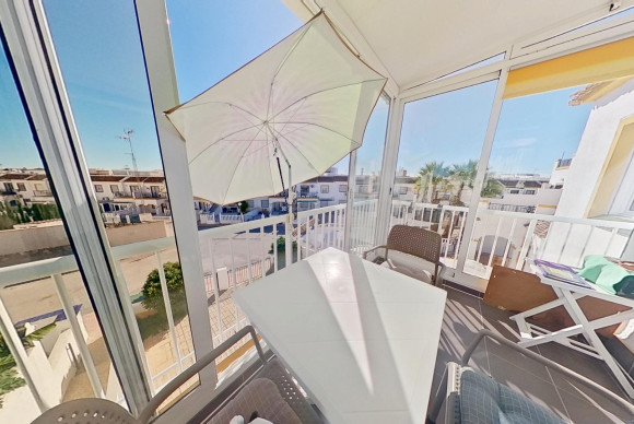 Reventa - Apartamento / piso - Orihuela Costa - Los Almendros-La Florida