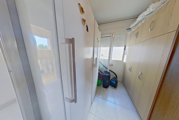 Reventa - Apartamento / piso - Orihuela Costa - Los Almendros-La Florida